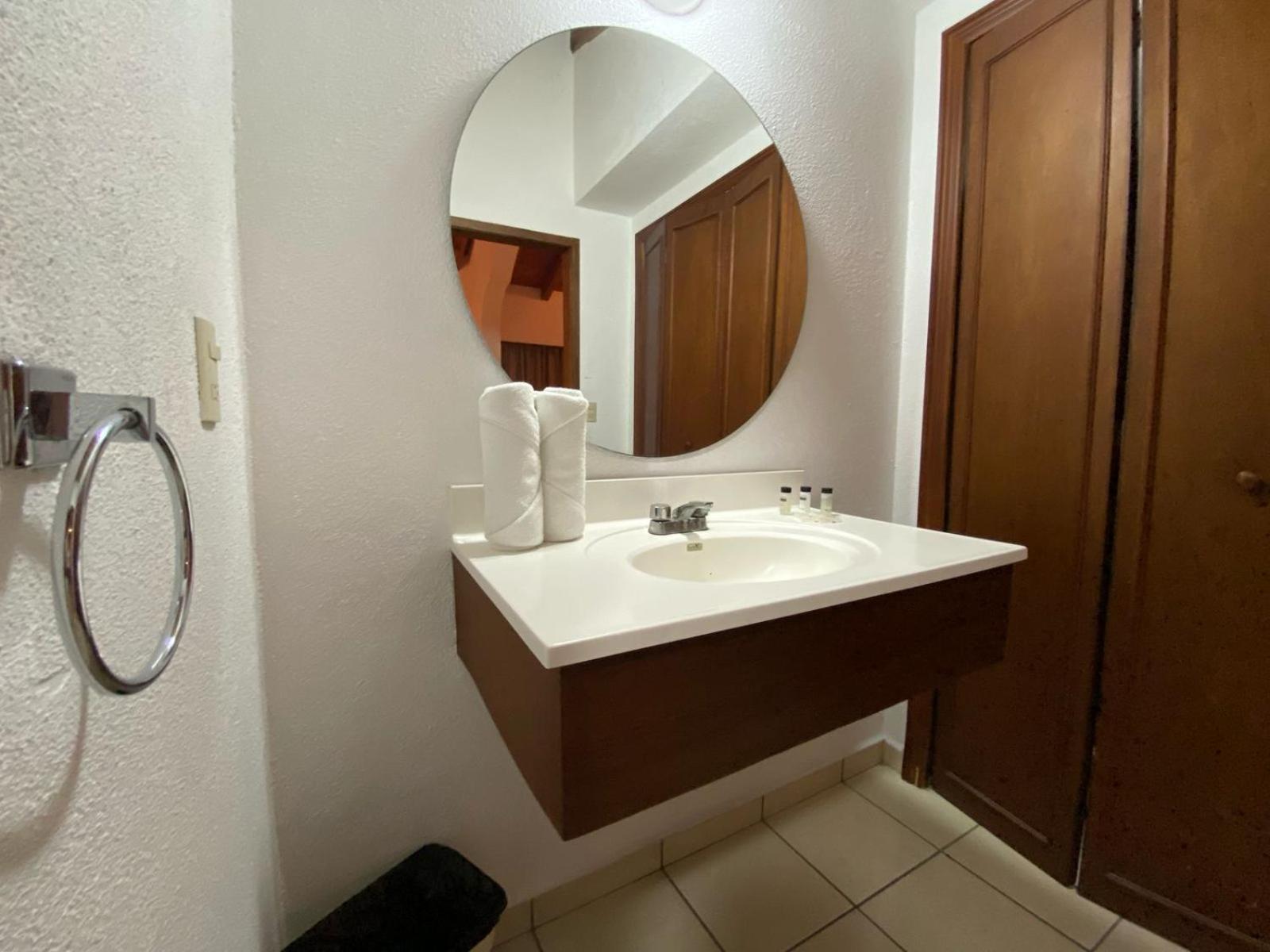 Hotel Boutique La Pergola Мансанильо Экстерьер фото